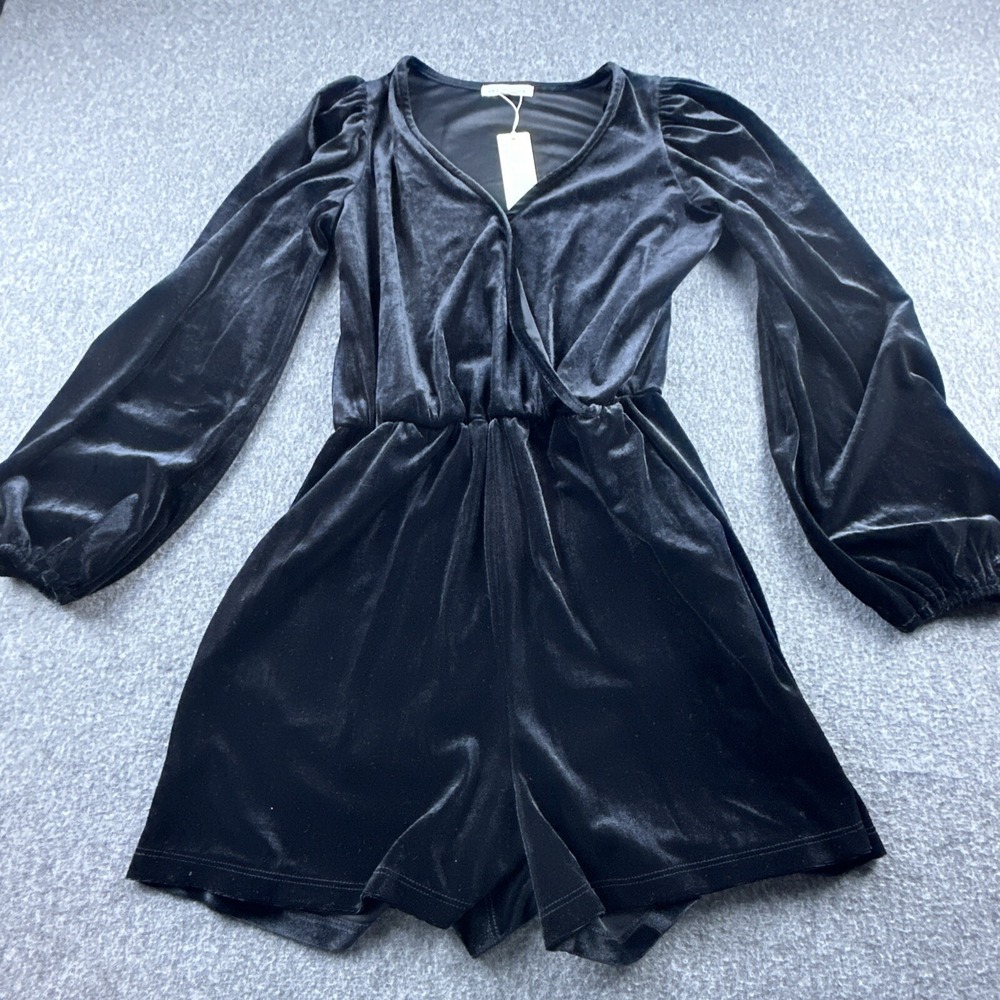 Copper Key Romper Women Small Black Velvet Long Sleeve V-Neck Pockets CJ7656STV